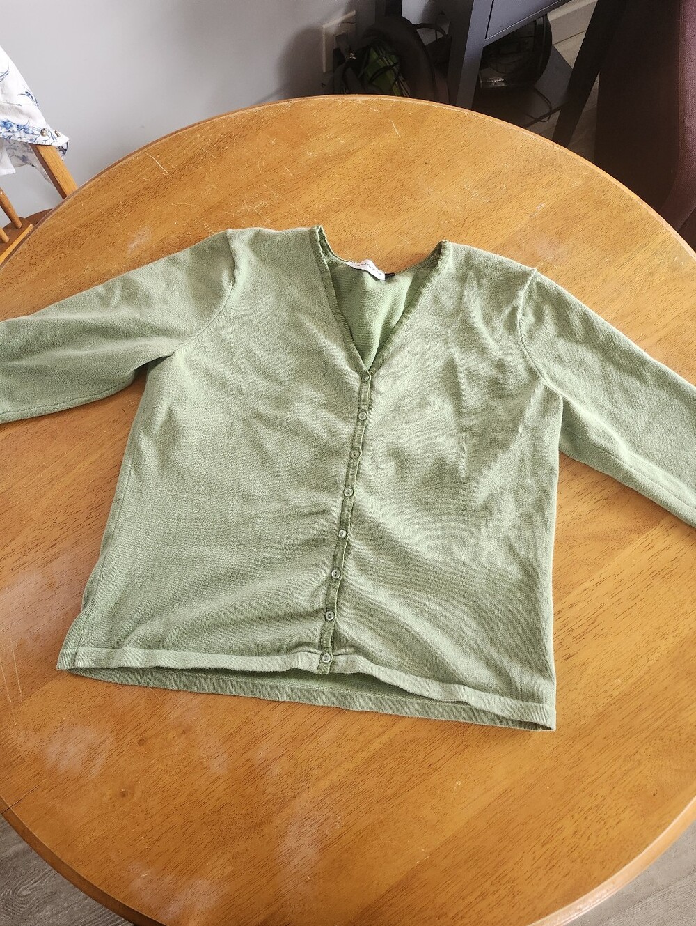 Avant-Garde Pastel Green Cotton Cardigan – Large, Soft, Fall